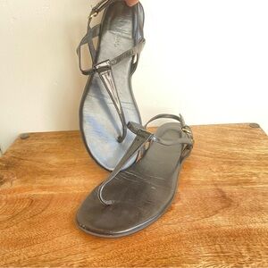 Black Cole Haan Split Toe Sandals Patent Leather with Nike Air Sole Size 8